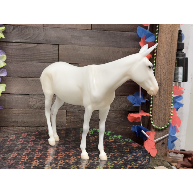 Breyer Custom Horse Traditional Molly Mule New Mold White Mule Points Matte
