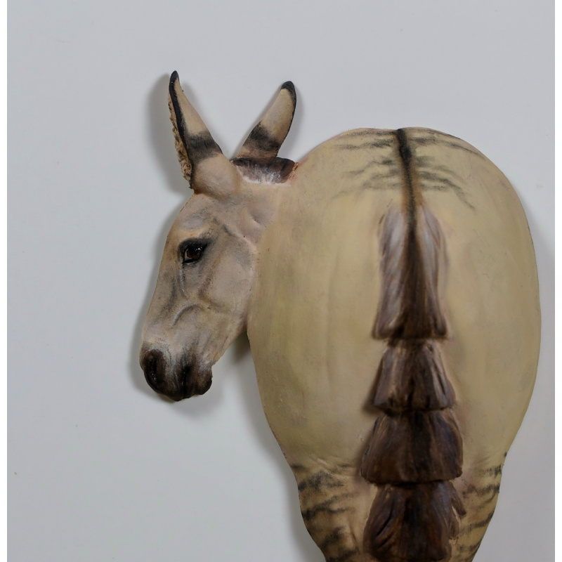 Dun Bell Resin Medallion Mule