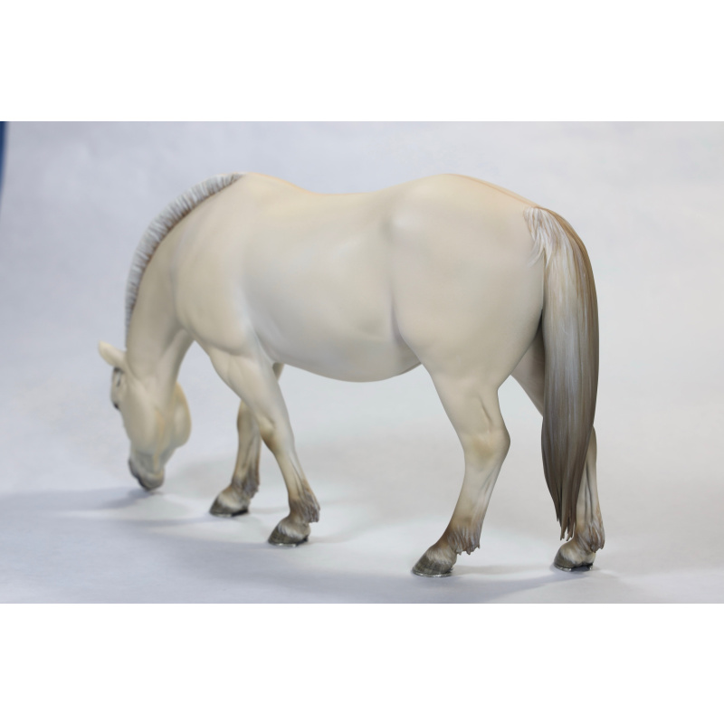 Traditional scale Norwegian Fjord Grazing Mare 3d Print “Gulblakk”