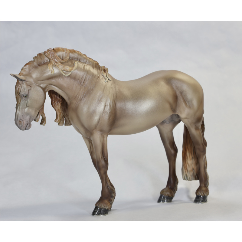 NANed Champagne Friesian Resin Verle Traditional Scale