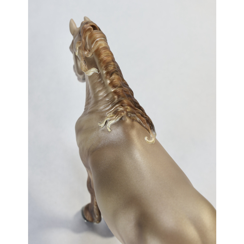 NANed Champagne Friesian Resin Verle Traditional Scale