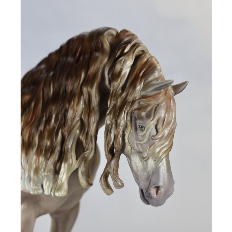 NANed Champagne Friesian Resin Verle Traditional Scale