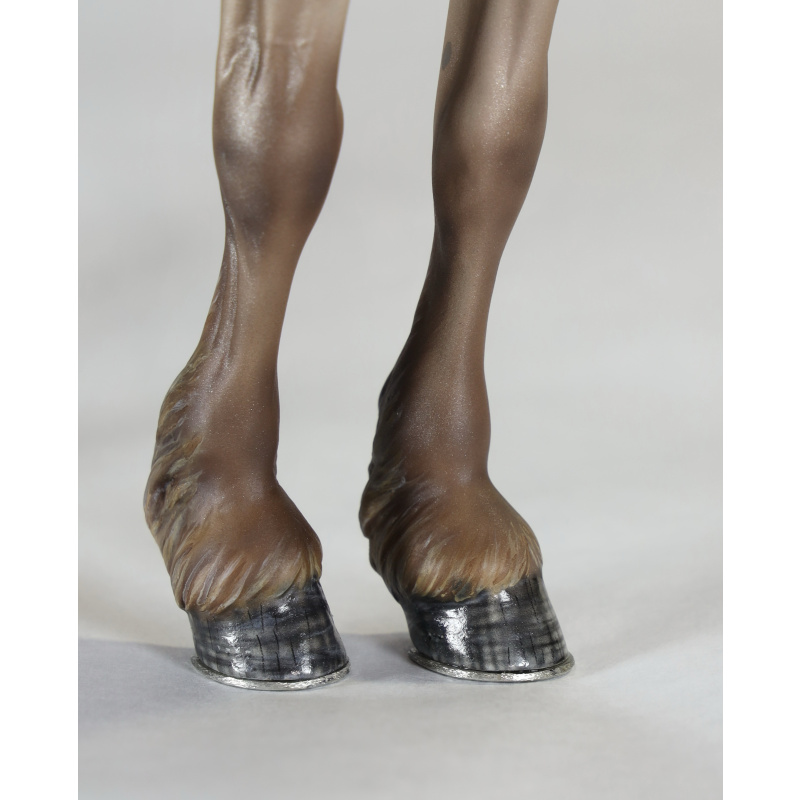 NANed Champagne Friesian Resin Verle Traditional Scale