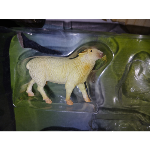 Breyer Horse  stablemate sheep
