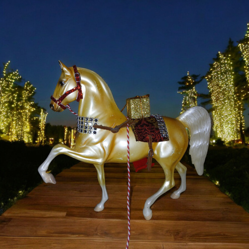 Hartland horse saddlebred with costume