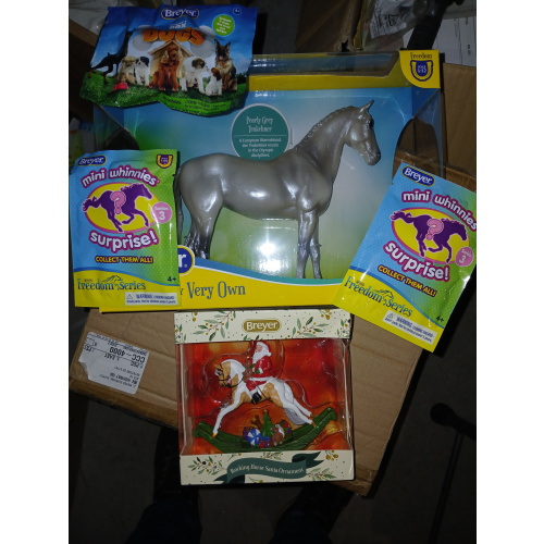 Breyer Horse  new Christmas Bundle #2