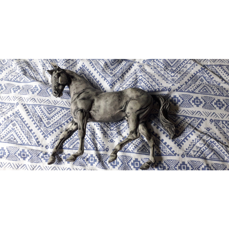 Cryptic model horse - Halloween 2004 edition