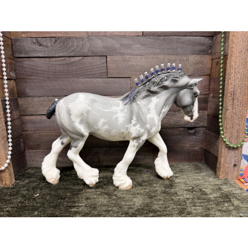 Breyer OF Model Horse BF Shire Glossy Benelli BF 2020