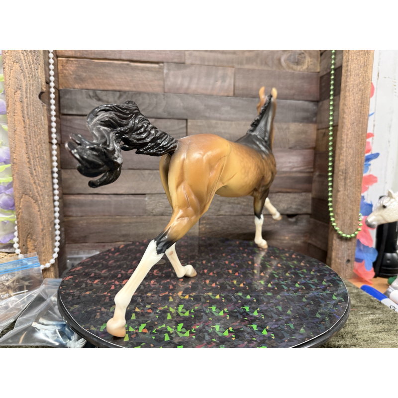 Breyer OF Model Horse Altynai Akhal-Teke Premier Club