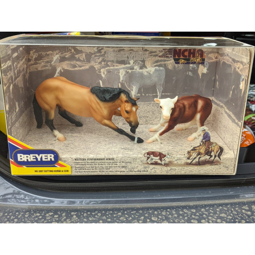Breyer #3297 Cutting horse with calf, buckskin 1997-1999