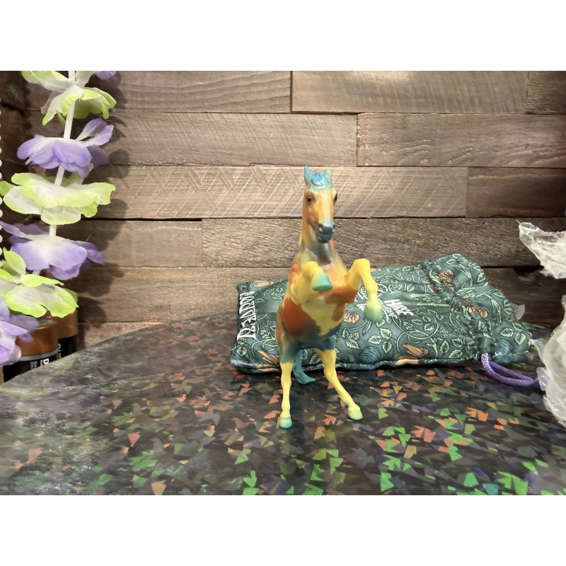 Breyer OF Horse Stablemate Breyerfest Fighting Stallion 2021 Nouveau NWP