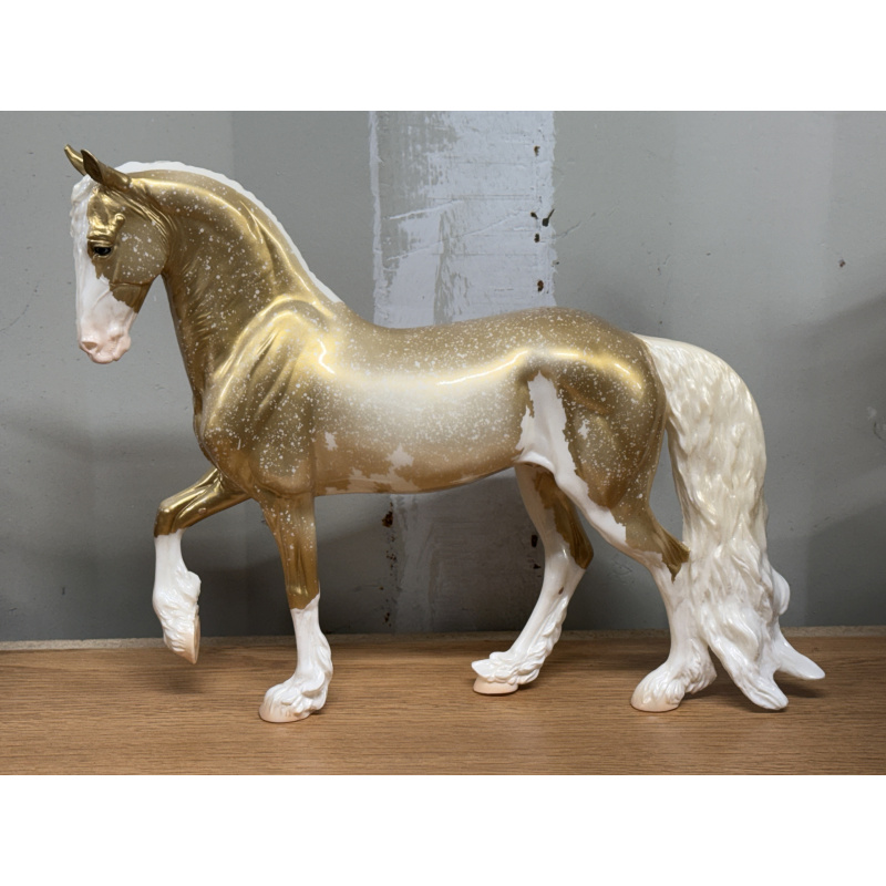 Breyer OF Model Horse BF Scandi Surprise GLOSSY Appy Bay Roan Gold Pinto Champagne