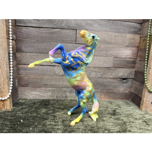 Breyer OF Model Horse Classic Rearing Mustang Favirile BF LE Colorfully Gold Zebra