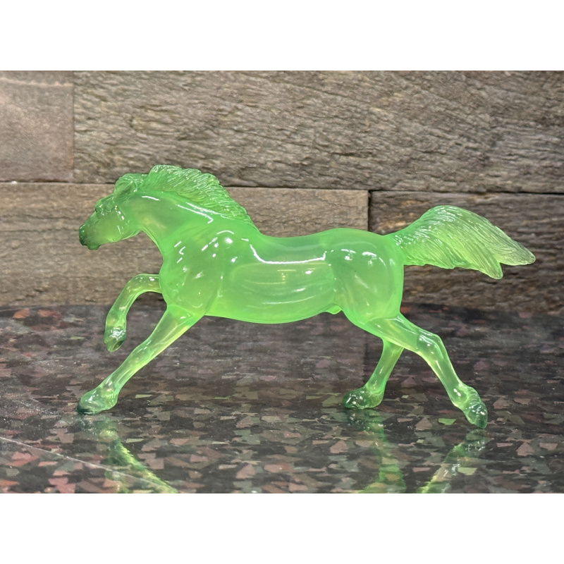 Breyer Custom Horse Stablemate Glossy Mustang Clearware Lime Green