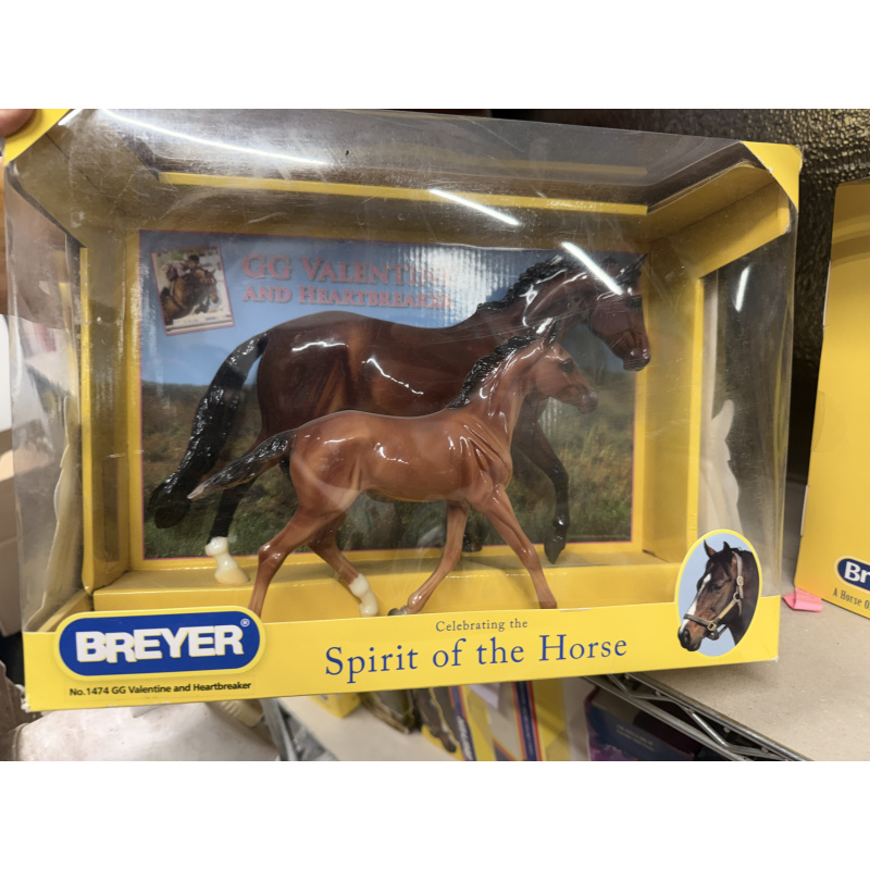 Breyer OF Model Horse GG Valentine & Heartbreaker Glossy 2010-2019 NIB