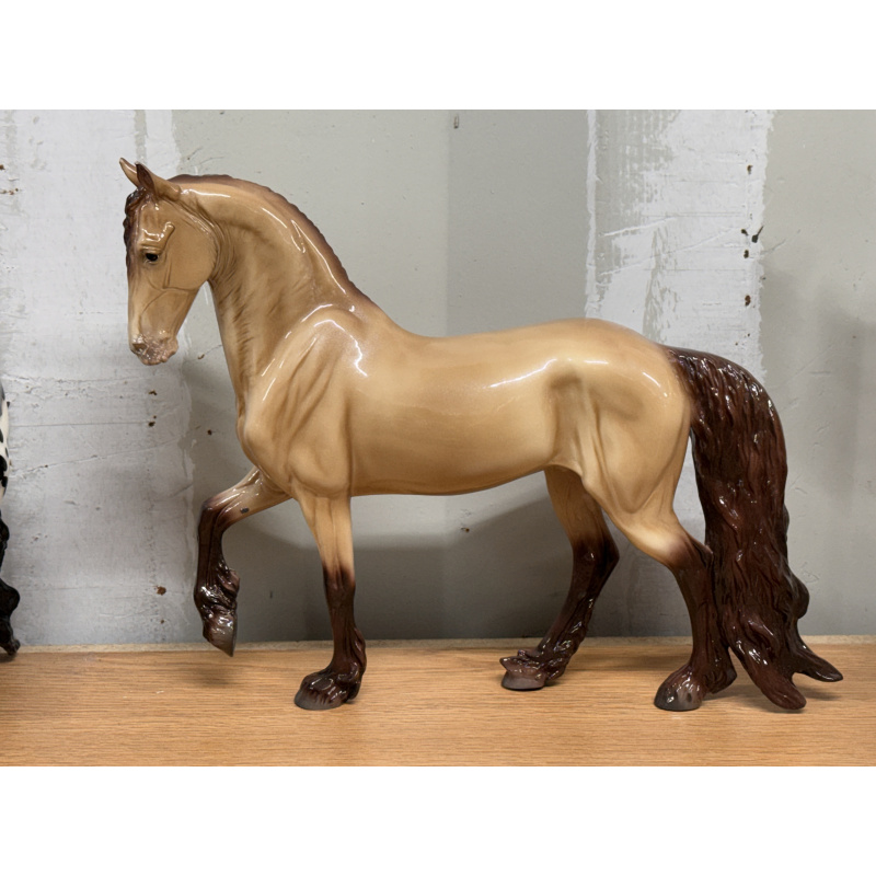 Breyer OF Model Horse BF Scandi Surprise GLOSSY Appy Bay Roan Gold Pinto Champagne