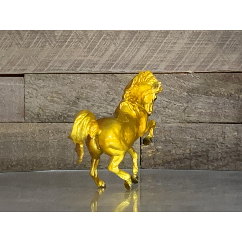 Breyer Custom Horse Croi Damsha Glossy Yellow