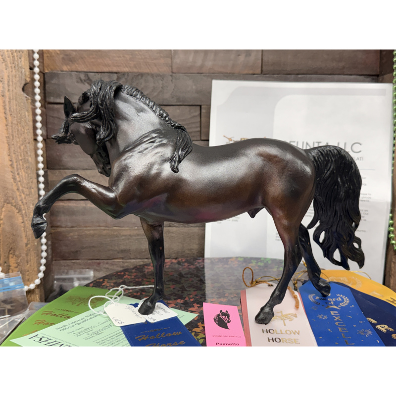 Breyer Custom Horse Traditional Sylvester Drastic Custom LSQ/PSQ