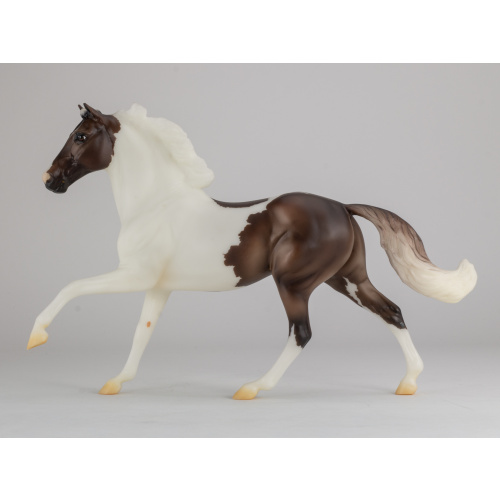 Ben Nevis, Liver Chestnut - 2020 Breyer Volunteer Model Sample