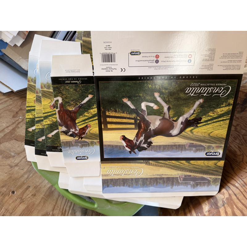 Breyer Material Premier Club Box Constantia