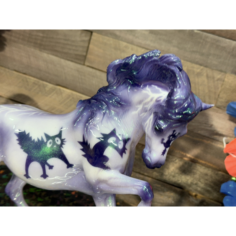Breyer Custom Horse Traditional Croi Dampsha Halloween Scaredy Cat