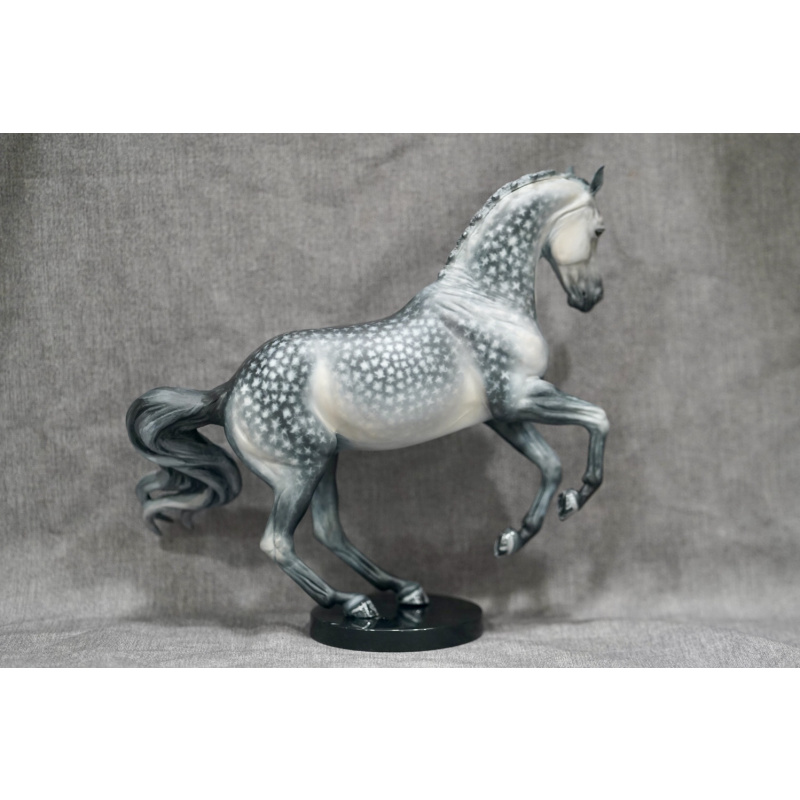 Custom Valegro Breyer with Gem Twist Tail by Kayla Blaine