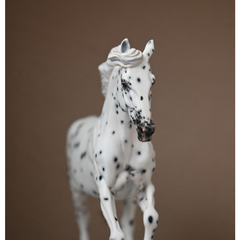 CM BREYER TIGERLILY TO AN APPALOOSA