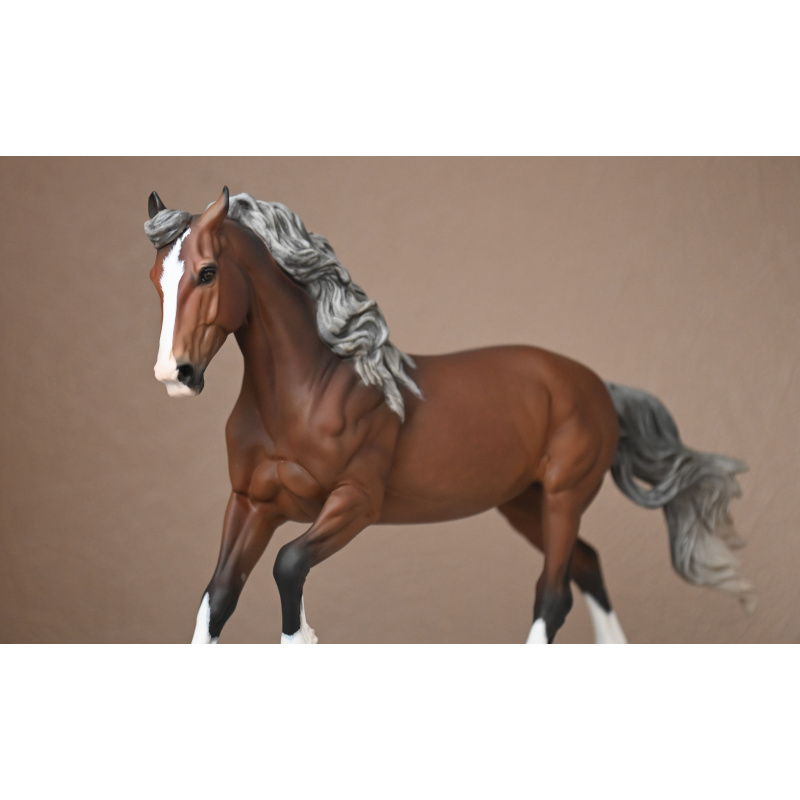 CM BREYER TIGERLILLY TO A SILVER DAPPLED BAY