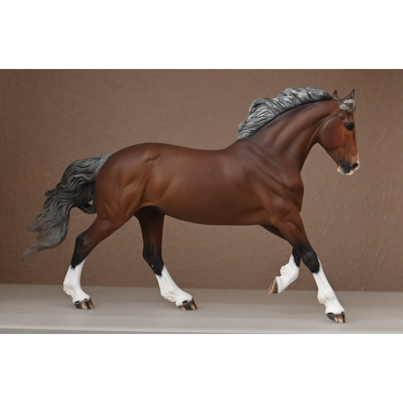CM BREYER TIGERLILLY TO A SILVER DAPPLED BAY