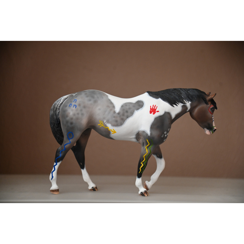 CM BREYER INDIAN PONY WITH NATIVE AMERICAN MARKINGS