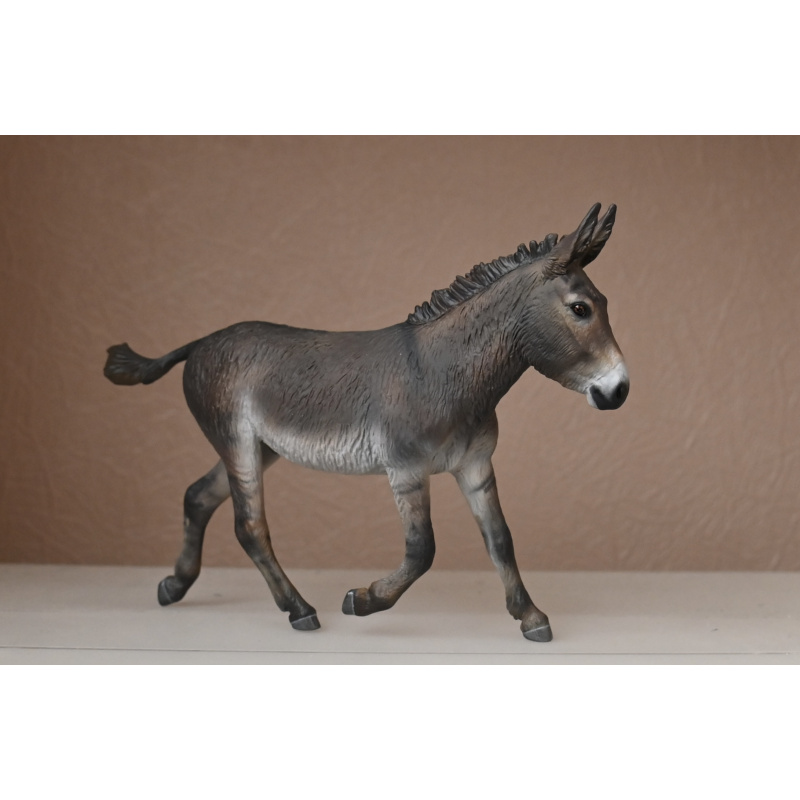 CUSTOM PAINTED  BREYER 2026 PREMIER MODEL FLAPJACK DONKEY