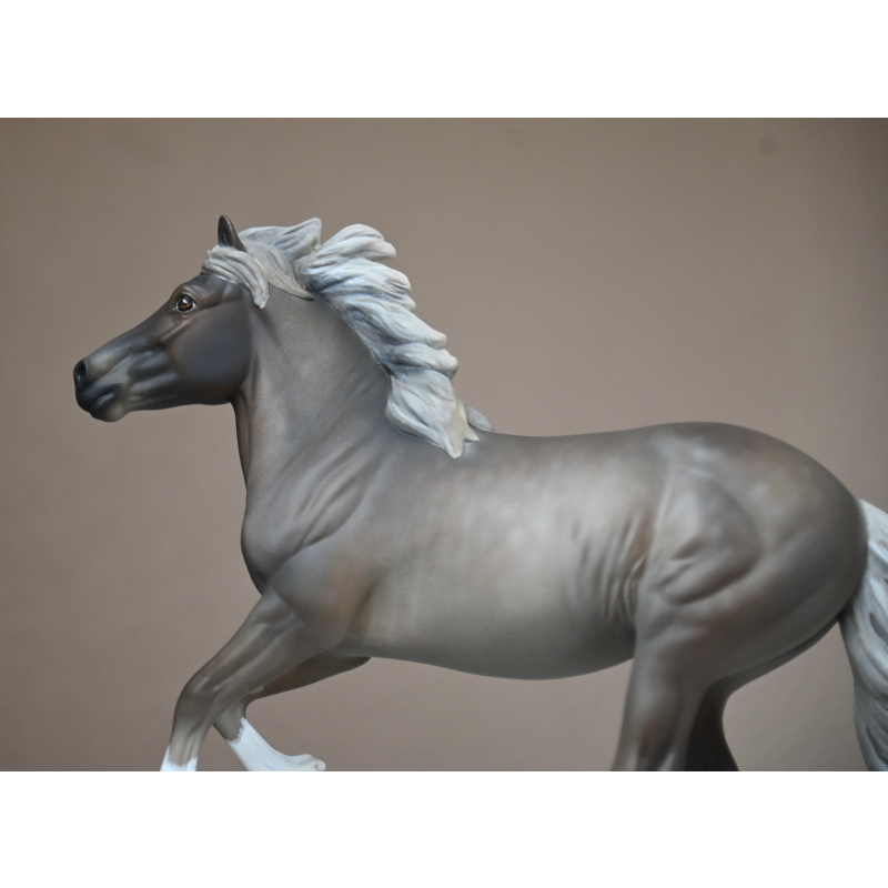 CM BREYER PREMIER MODEL WAFFLES TO A SILVER  DAPPLE