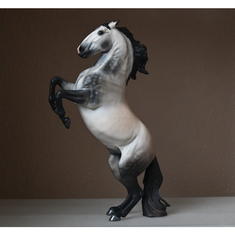 CUSTOM BREYER ADONIS TO A PALE /SILVER BUCKSKIN
