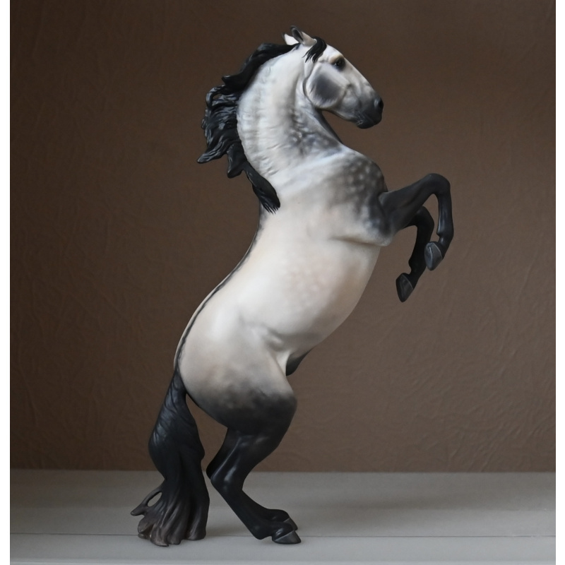 CUSTOM BREYER ADONIS TO A PALE /SILVER BUCKSKIN