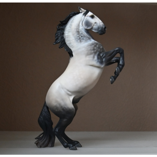 CUSTOM BREYER ADONIS TO A PALE /SILVER BUCKSKIN