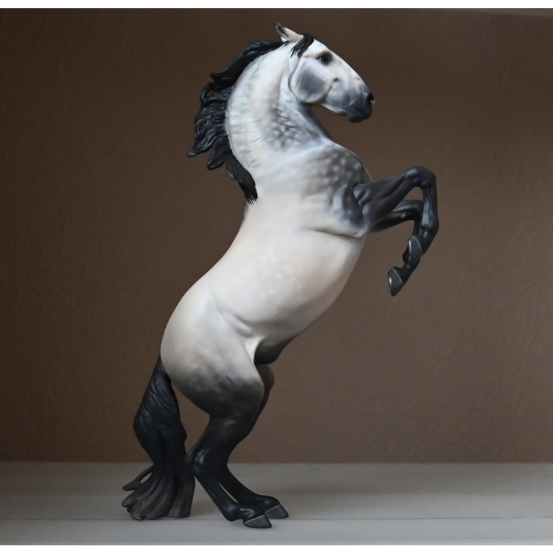 CUSTOM BREYER ADONIS TO A PALE /SILVER BUCKSKIN