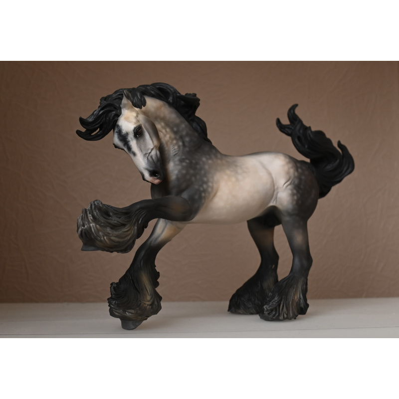 CM BREYER GYPSY VANNER TO A PALE/SILVER TO GREYING OUT BUCKSKIN