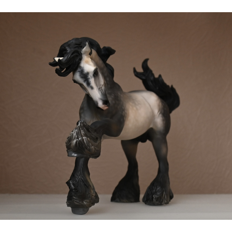 CM BREYER GYPSY VANNER TO A PALE/SILVER TO GREYING OUT BUCKSKIN