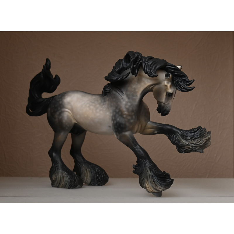 CM BREYER GYPSY VANNER TO A PALE/SILVER TO GREYING OUT BUCKSKIN