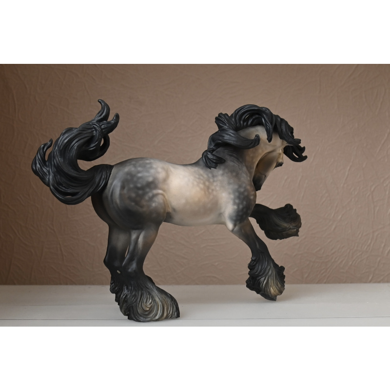 CM BREYER GYPSY VANNER TO A PALE/SILVER TO GREYING OUT BUCKSKIN