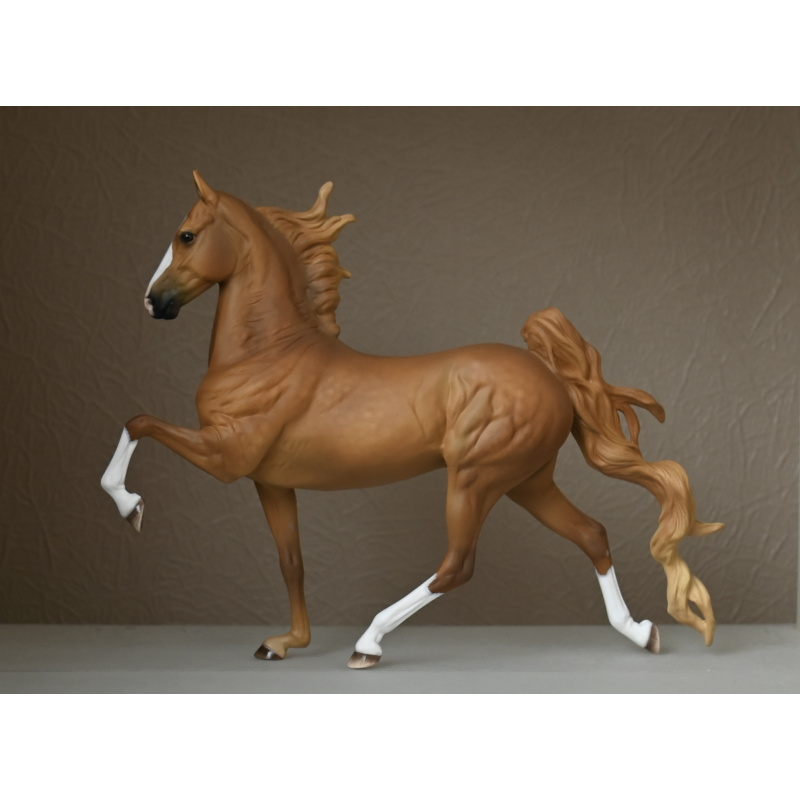CM BREYER HAMILTON TO A GOLDEN  DAPPLED CHESTNUT