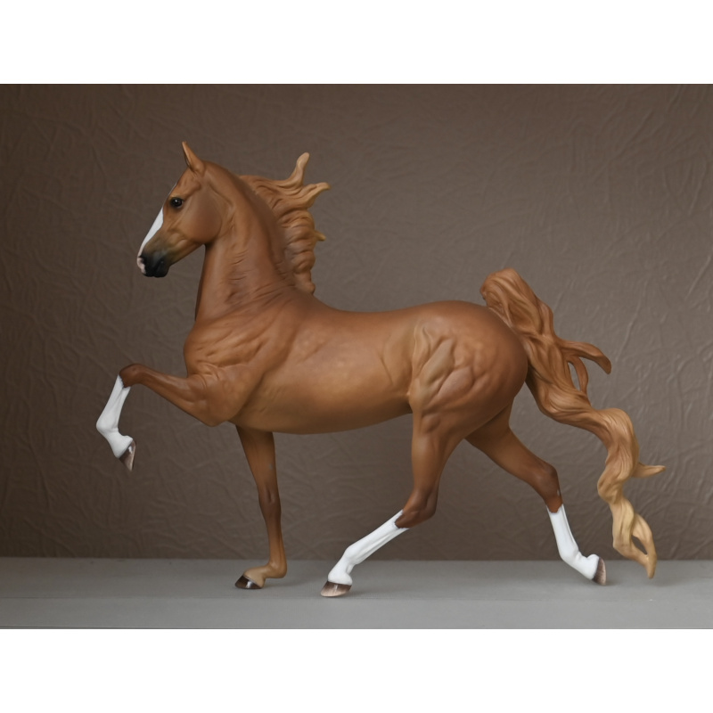 CM BREYER HAMILTON TO A GOLDEN  DAPPLED CHESTNUT