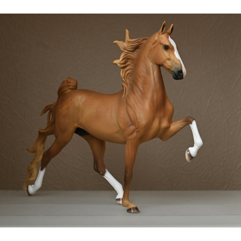 CM BREYER HAMILTON TO A GOLDEN  DAPPLED CHESTNUT