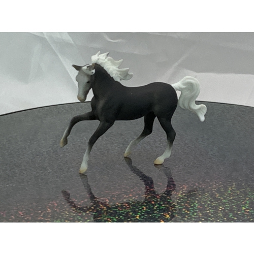 Breyer Custom Horse Magnolia Matte Smoke