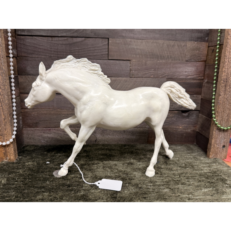 Breyer Stripped Horse Running Stallion White On White Swirls Plastic