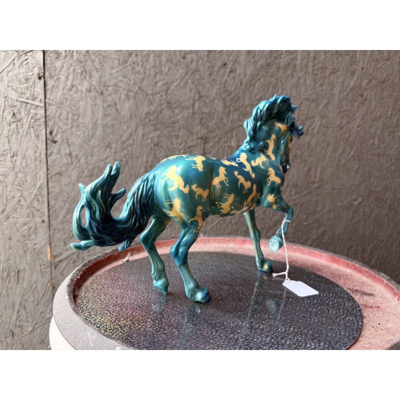 Breyer Custom Model Horse Fireheart Blue On Gold Florentine