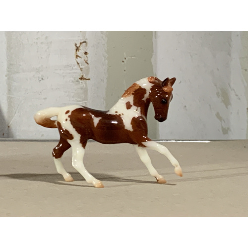 Breyer OF Horse Warmblood G2 Chestnut Pinto Stablemate Club