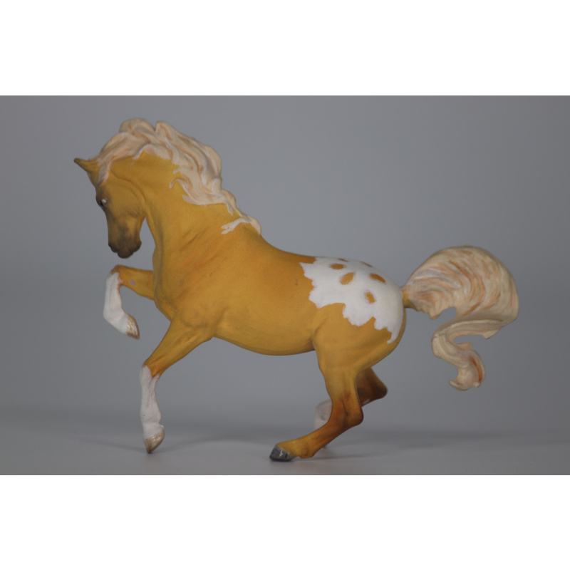 Custom Breyer SM Croi