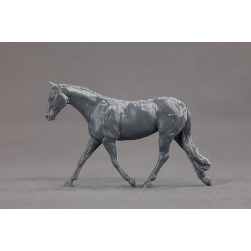 Stablemate Strawberry UNPAINTED