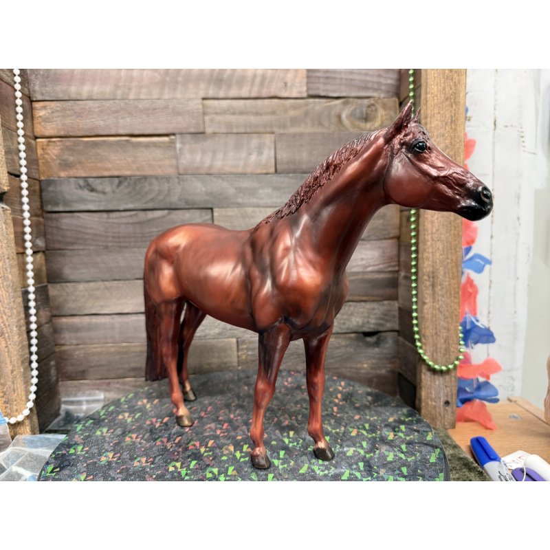 Breyer OF Model Horse  Trakehner Chestnut Long Tail